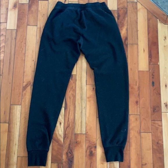 Black Basic Comfy Joggers - Picture 2 of 2